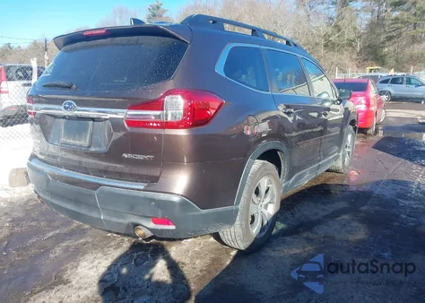 2019 Subaru Ascent Premium z USA, uszkodzony, nr VIN 4S4WMACDXK3432210